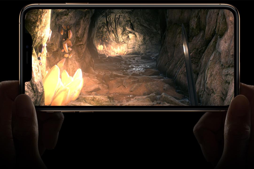 Dung lượng pin tr&ecirc;n iphone xsmax | dienthoaigiakho.vn