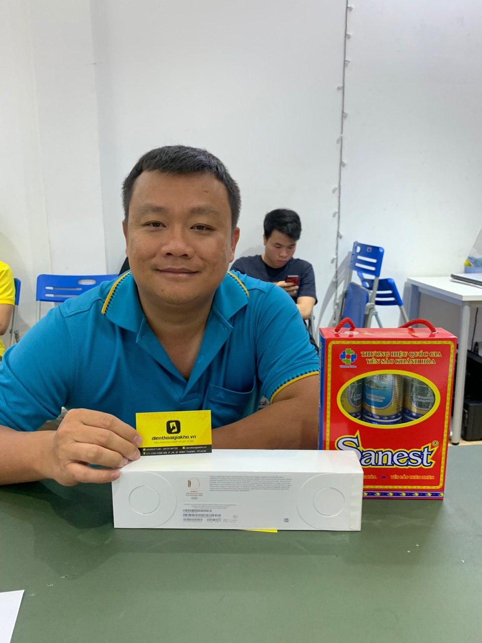 Apple Watch Series 5 40mm LTE Viền Nhôm Dây Cao Su Chính Hãng