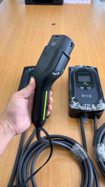 Bộ sạc treo tường cố định ô tô điện EVEREV EV - AC3 22kW Chính Hãng