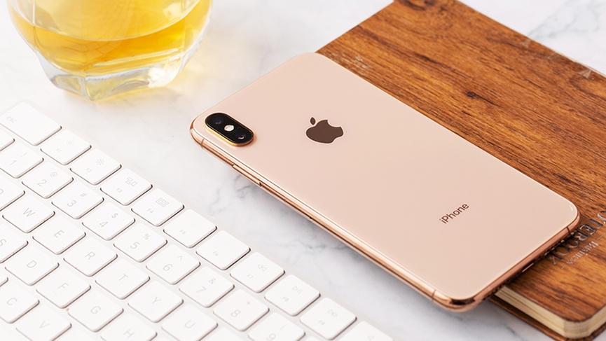 Thiết kế thời thượng của iPhone XS 64GB cũ 99%