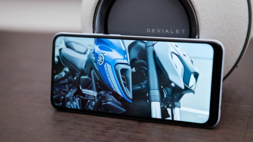 Samsung Galaxy A04e cấu h&igrave;nh linh hoạt, xử l&yacute; mượt m&agrave;