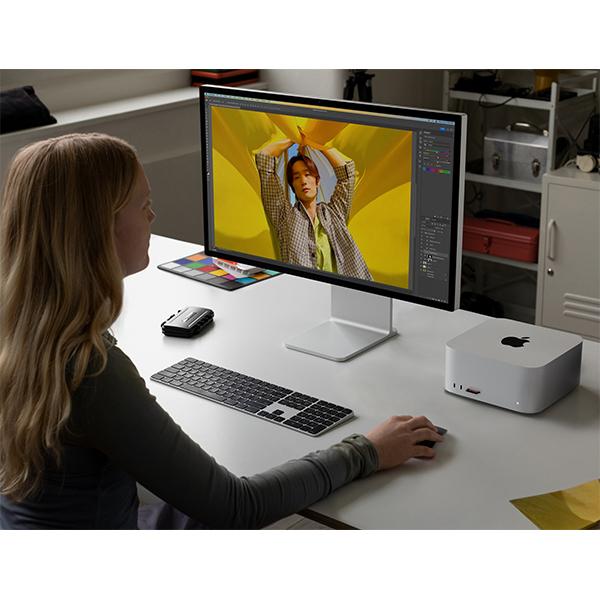 Mac Studio M2 Ultra 2023 24CPU / 60GPU / 64GB / 1TB