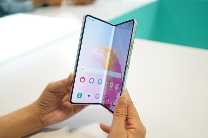 Samsung Galaxy Z Fold 5
