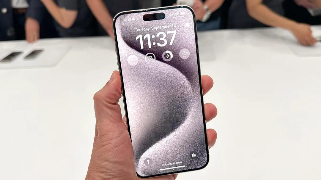 m&agrave;n h&igrave;nh iphone 15 pro max