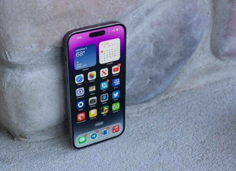 m&agrave;n h&igrave;nh iphone 14 pro