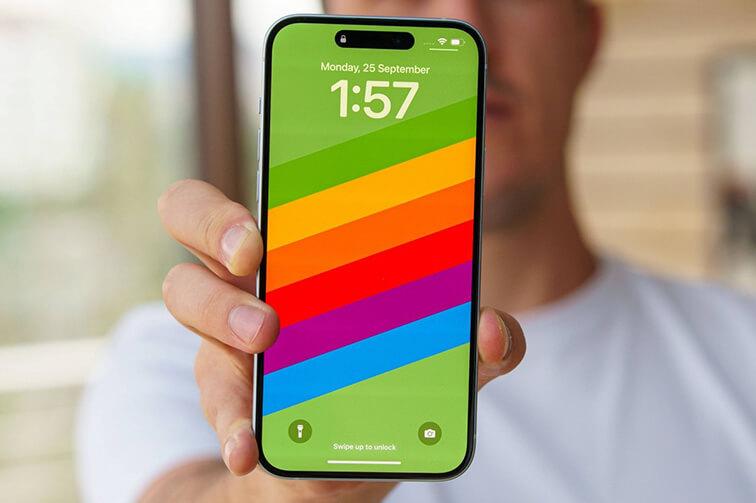 m&agrave;n h&igrave;nh iphone 15 plus