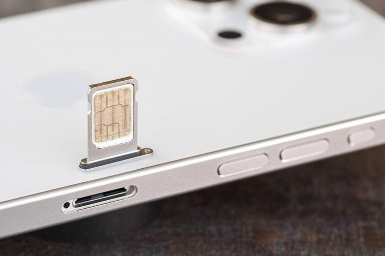 esim tr&ecirc;n iphone 15 pro max