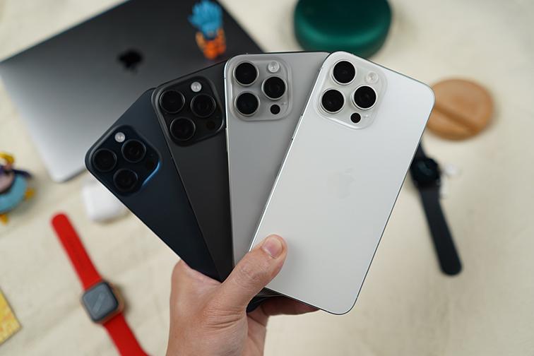 m&agrave;u sắc tr&ecirc;n iphone 15 pro max