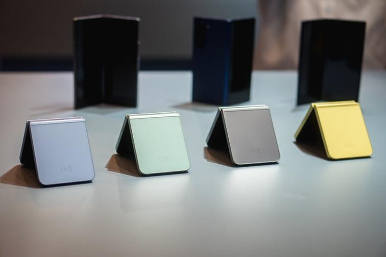 m&agrave;u sắc của z flip 6