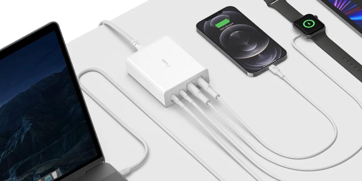 Củ sạc nhanh BELKIN 4 Cổng BoostCharge 2 x USB-C 2 x USB-A 108W