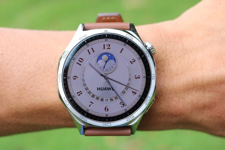 m&agrave;n h&igrave;nh huawei watch gt5