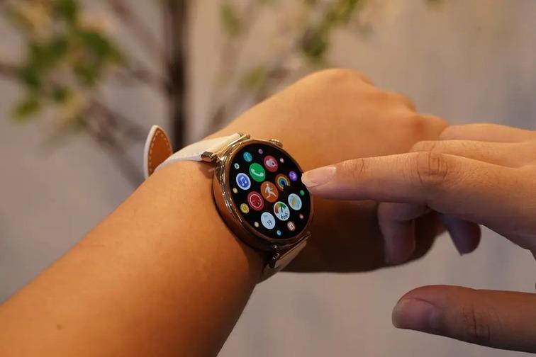 huawei watch gt 5 gi&aacute; bao nhi&ecirc;u