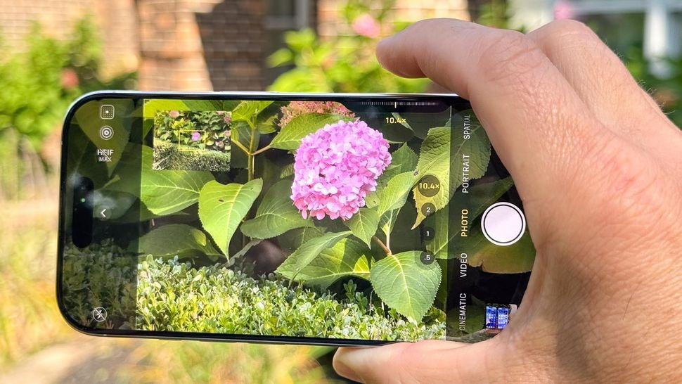 Camera si&ecirc;u sắc n&eacute;t