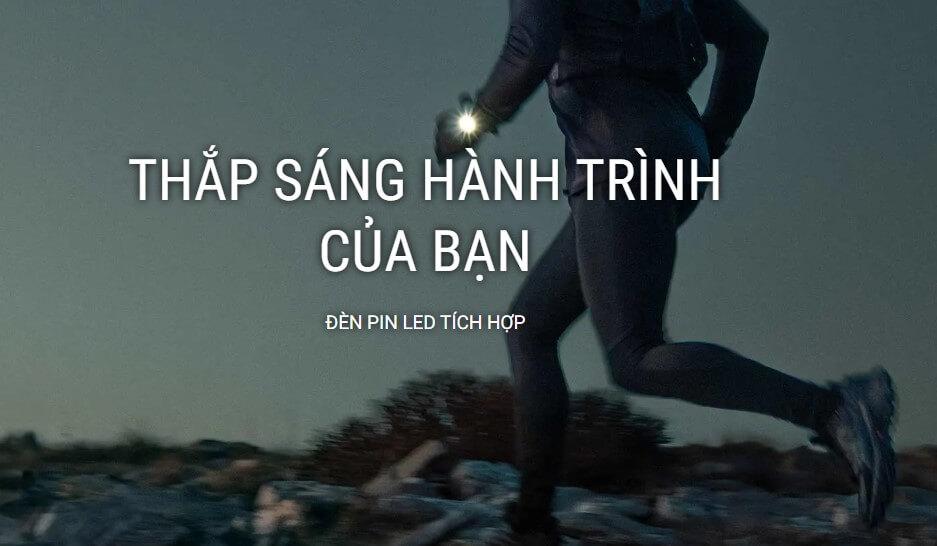 đ&egrave;n led tr&ecirc;n Garmin Fenix 8 Solar