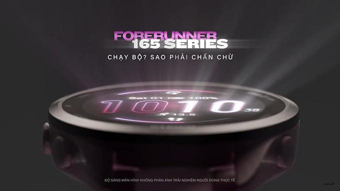 m&agrave;n h&igrave;nh Garmin Forerunner 165 Music