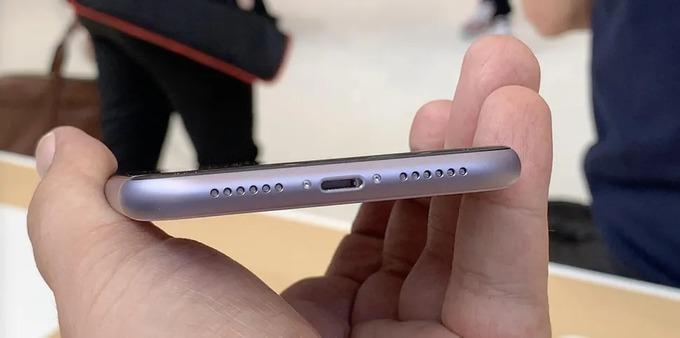 dung lượng pin iPhone 11 64GB Likenew