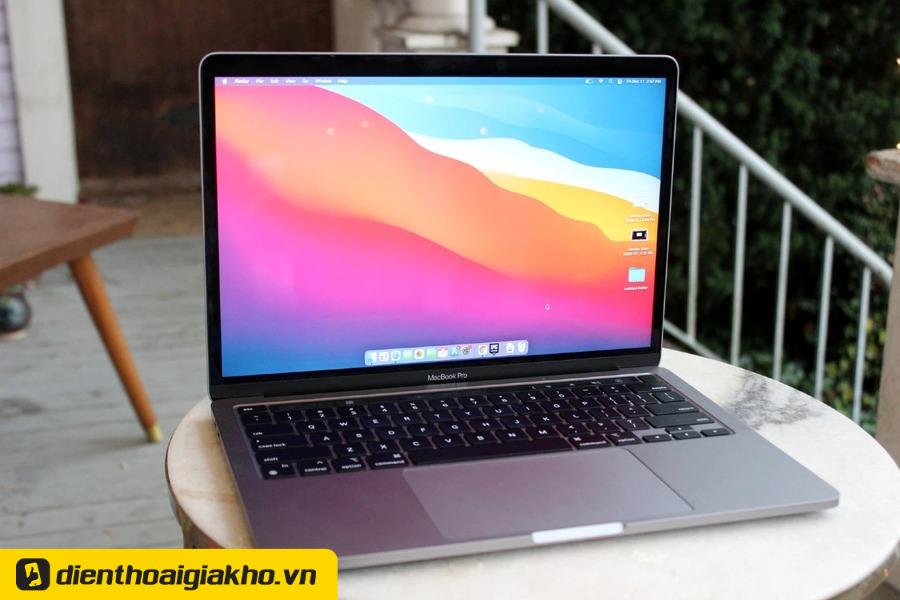 MacBook Pro 2022