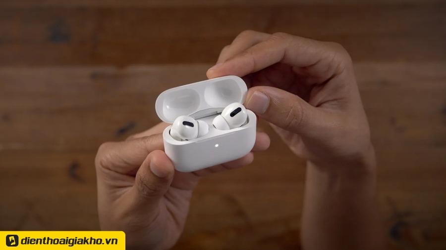 Apple AirPods Pro 2