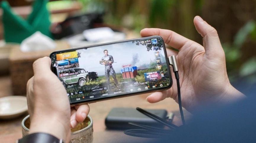 Hiệu năng mạnh mẽ ấn tượng, chơi game thoải mái