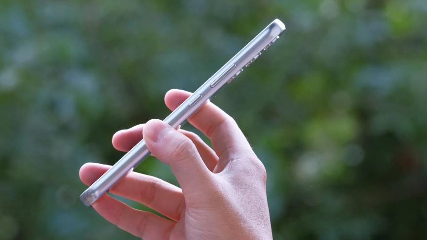 cạnh viền galaxy a34
