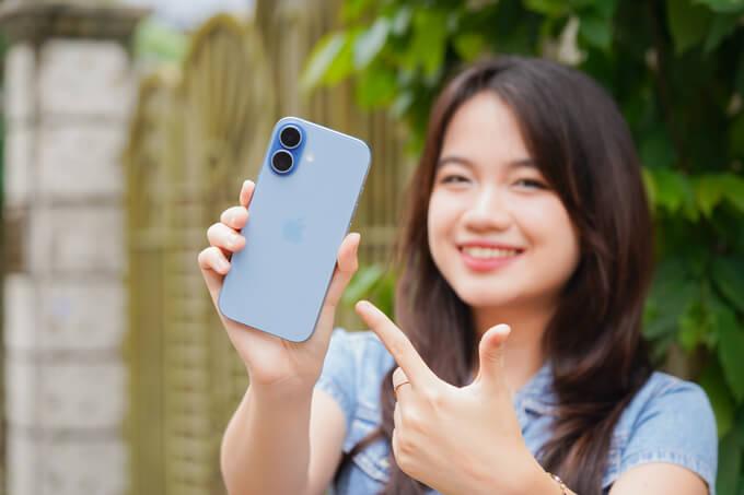 Có nên mua iPhone 17 256GB cũ thay vì hàng mới?